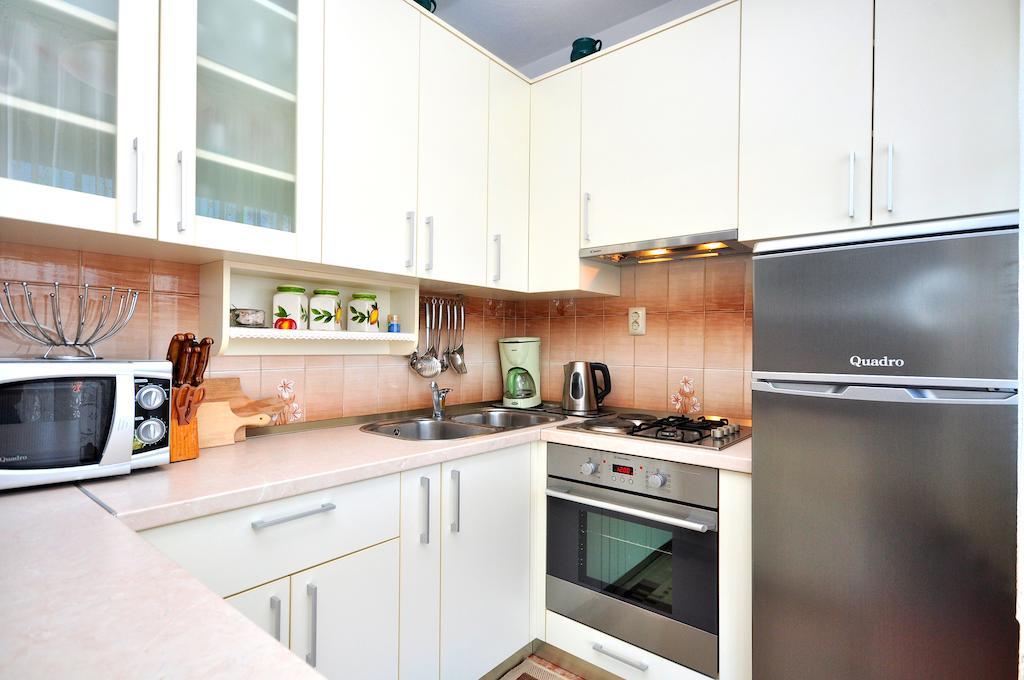 טרוגיר Apartments Sakal חדר תמונה