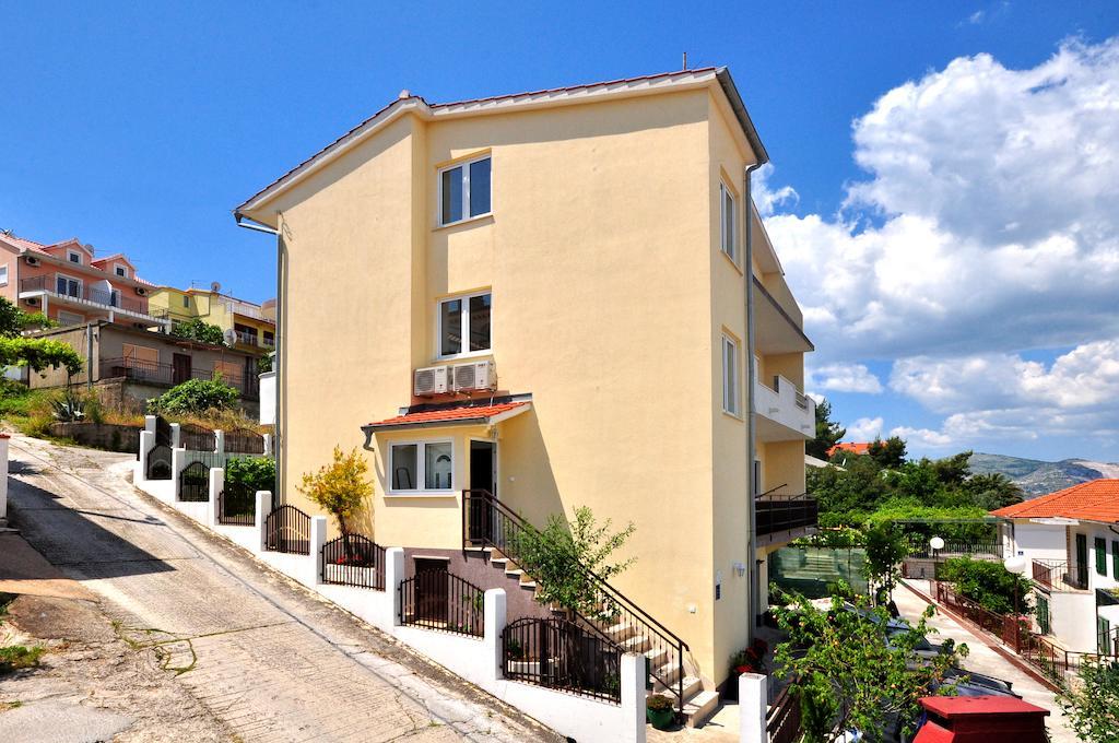 טרוגיר Apartments Sakal חדר תמונה