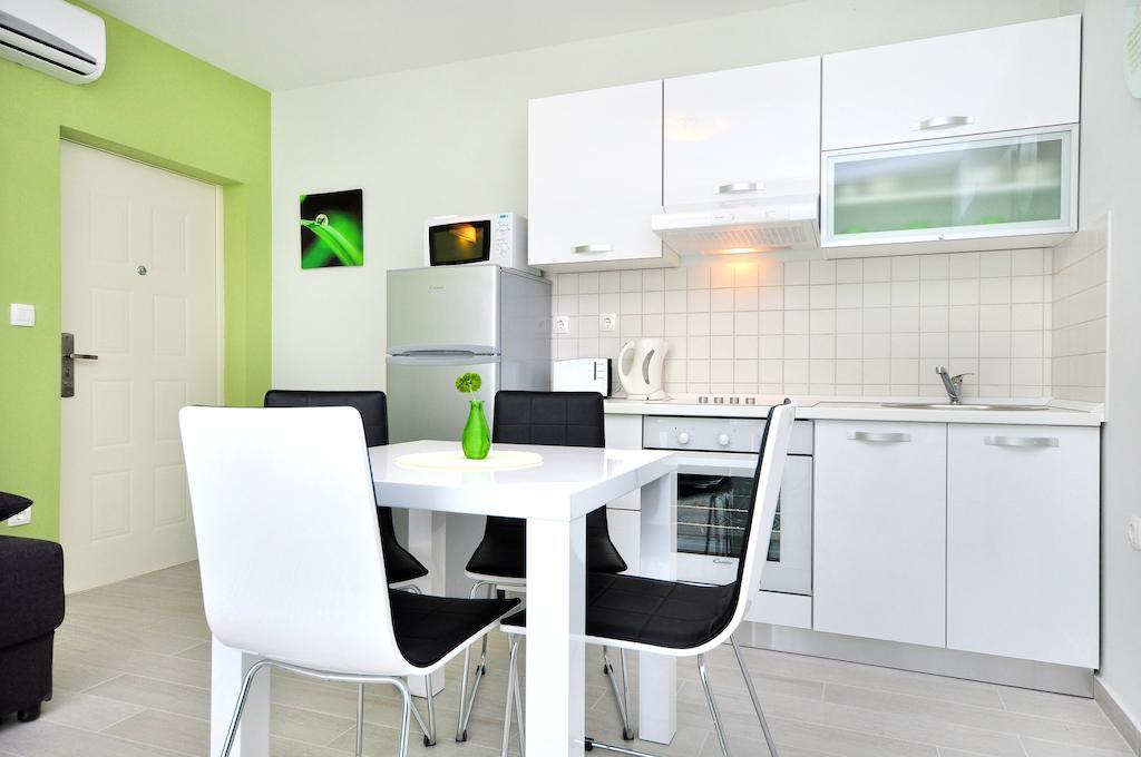 טרוגיר Apartments Sakal חדר תמונה