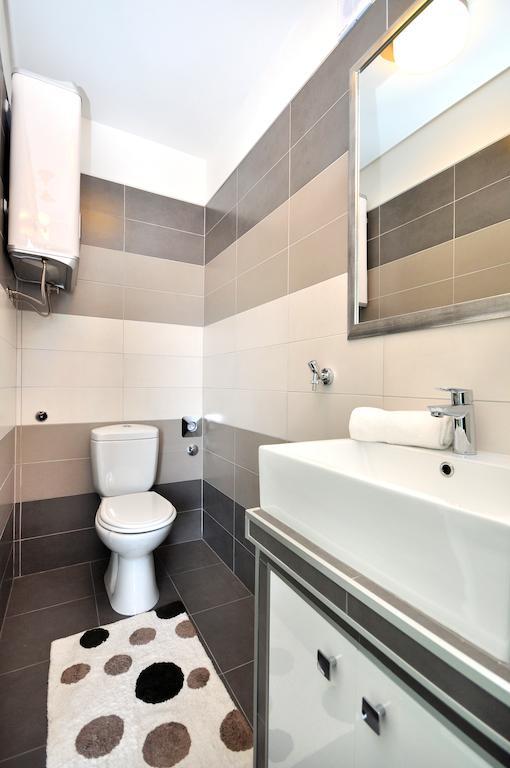 טרוגיר Apartments Sakal מראה חיצוני תמונה