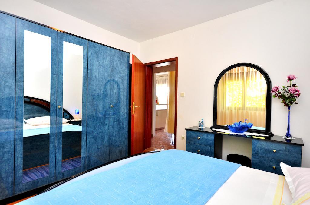 טרוגיר Apartments Sakal חדר תמונה