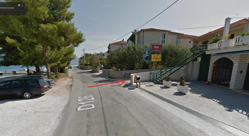 טרוגיר Apartments Sakal מראה חיצוני תמונה