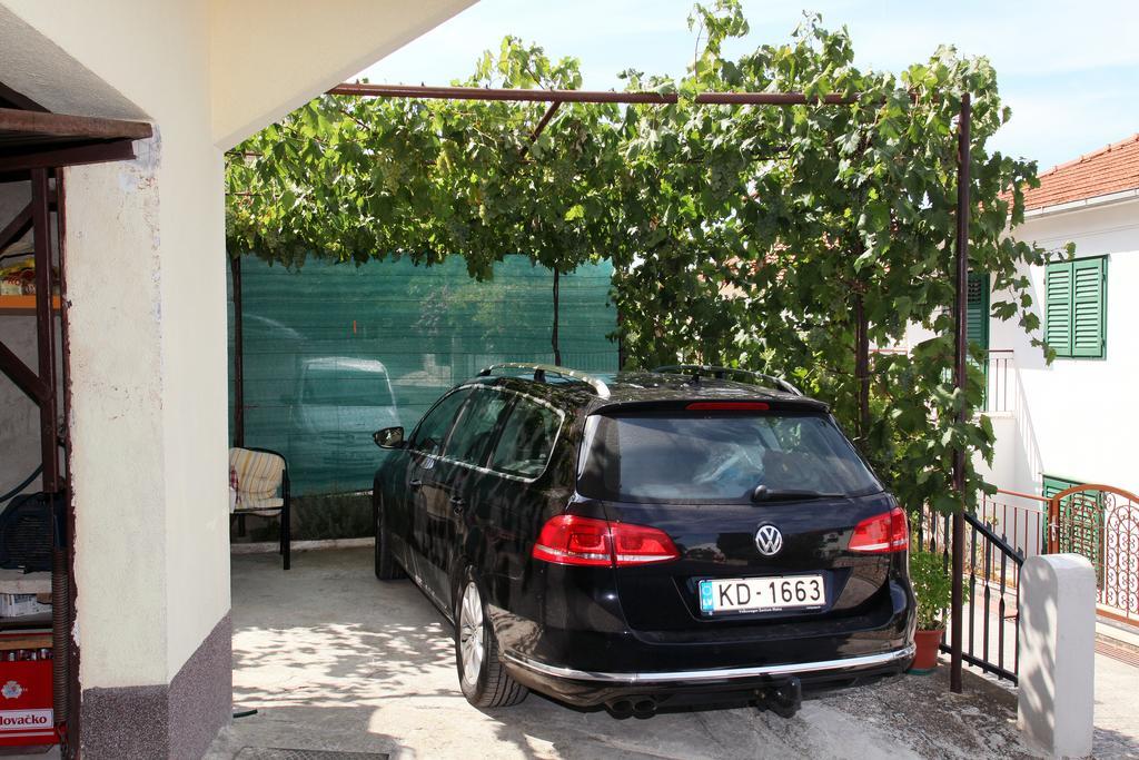 טרוגיר Apartments Sakal מראה חיצוני תמונה