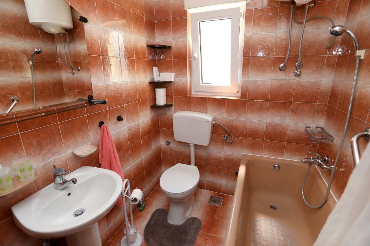טרוגיר Apartments Sakal מראה חיצוני תמונה