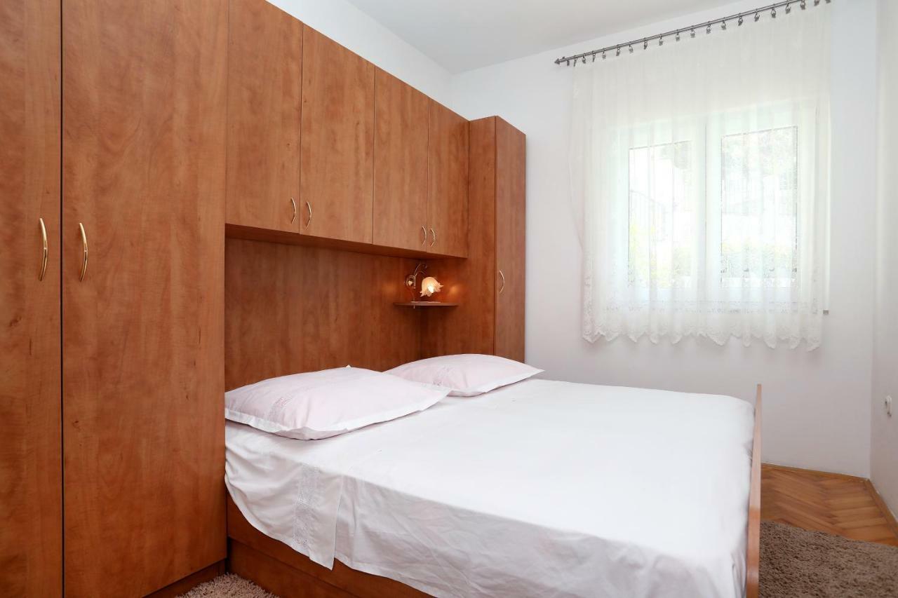 טרוגיר Apartments Sakal מראה חיצוני תמונה